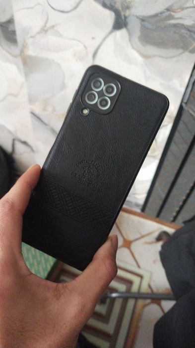 Самсунг а22 в отличном состаяни