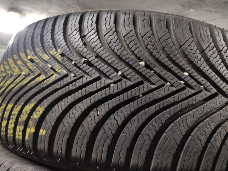 4бр Зимни гуми 225 50 17 – Michelin