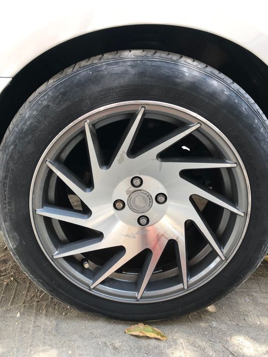 Диски Wossen R17 с резиной