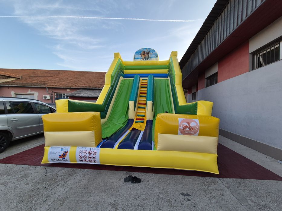 Tobogane gonflabile la comanda