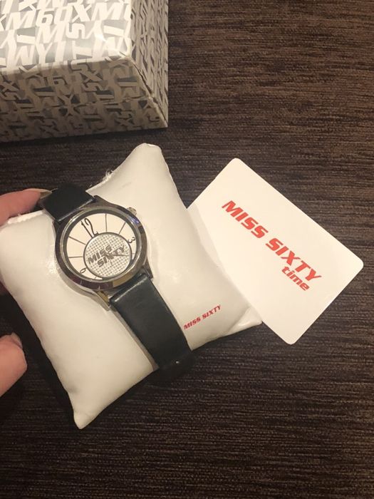 Часовник Miss Sixty