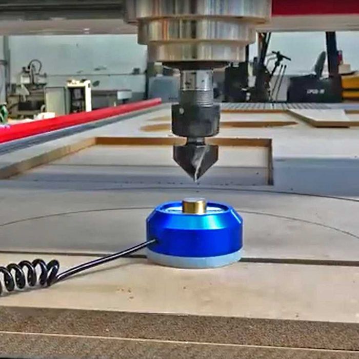 CNC рутер с два шпиндела 2070 х 4050 мм маса