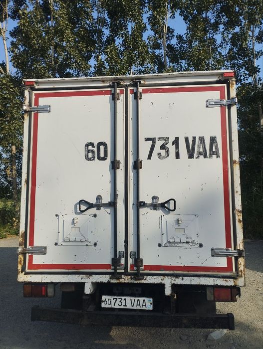 Isuzu  сотилади, холати яхши