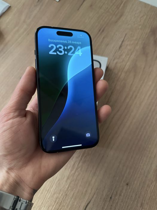 Продам Айфон 15 IPhone