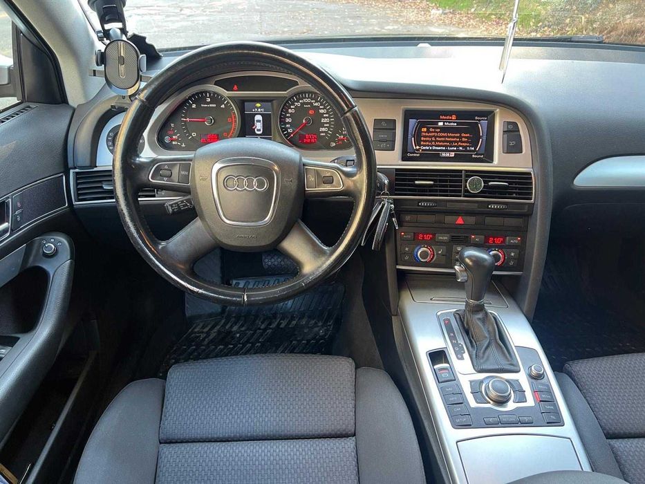 AUDI A6 Sedan Sline