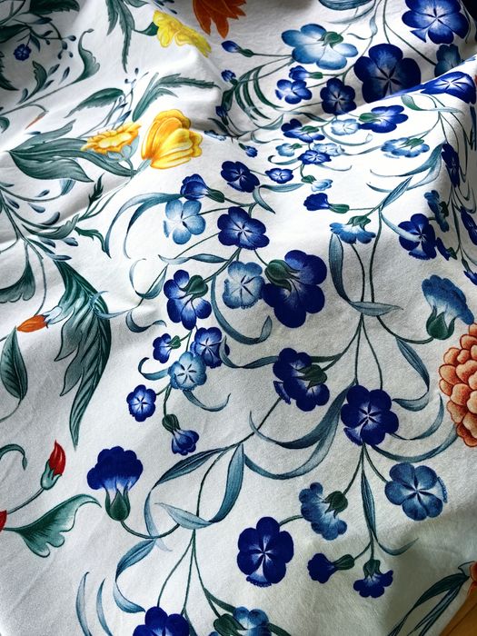 Vand fata de masa mare