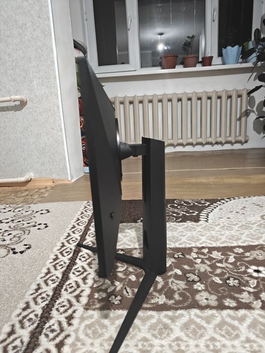 Монитор ThunderRobot