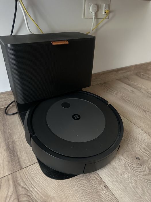 Робот за почистване iRobot Roomba Combo j7+
