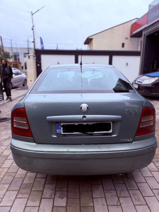 SKODA Octavia 2006 — imagine 4