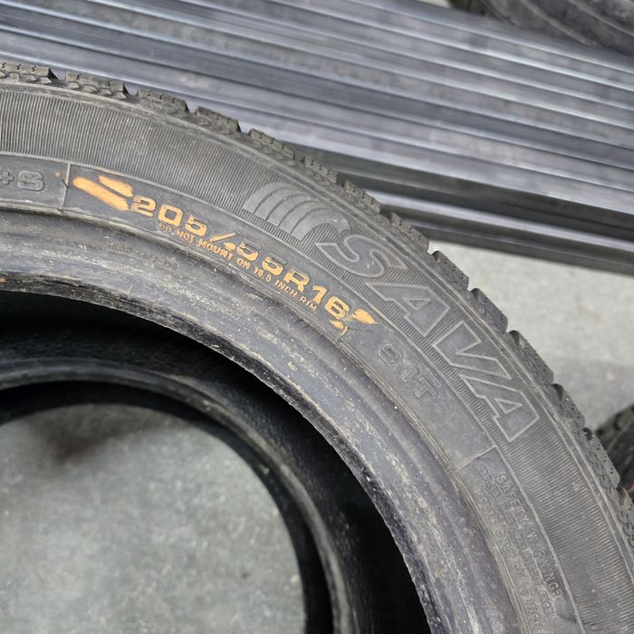 2x 205/55/16 M+S SAVA Stare impecabila