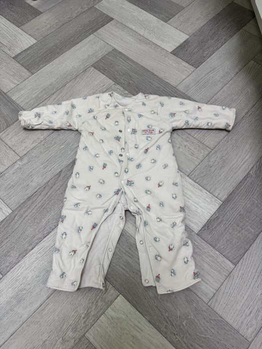 Продам дешево детские вещи