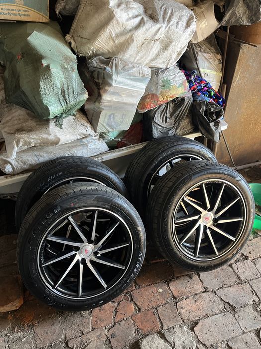 Продам диски с шинами