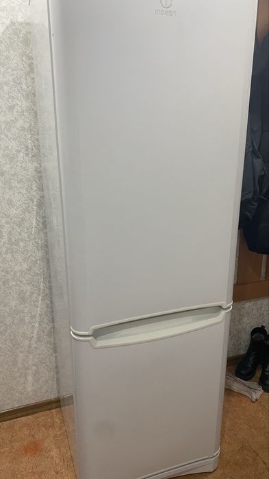 Холодильник на запчасти