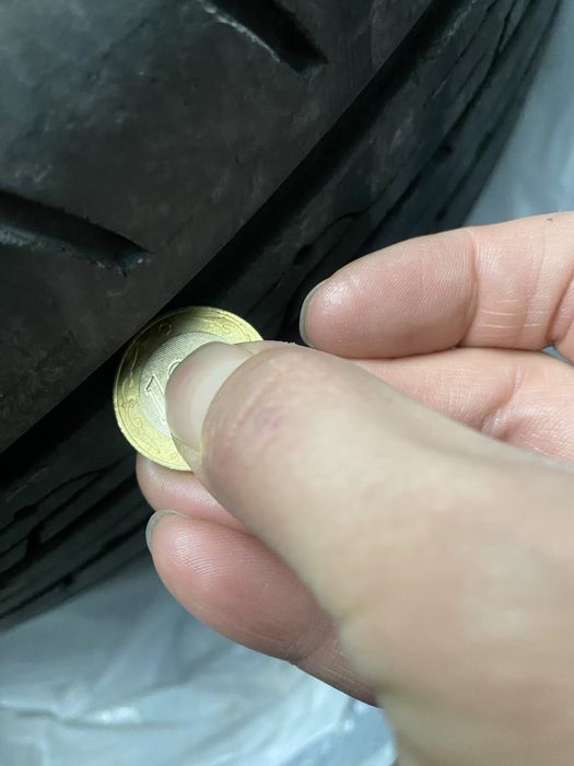 Продам резину летнюю с дисками