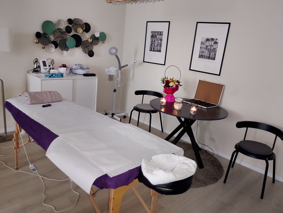 Masaj Terapeutic ,Masaj Kobido și  Tratamente Faciale-Experienta in Spania