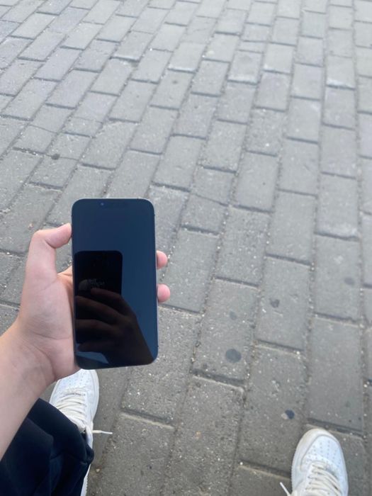 Продам  iPhone 13 Pro