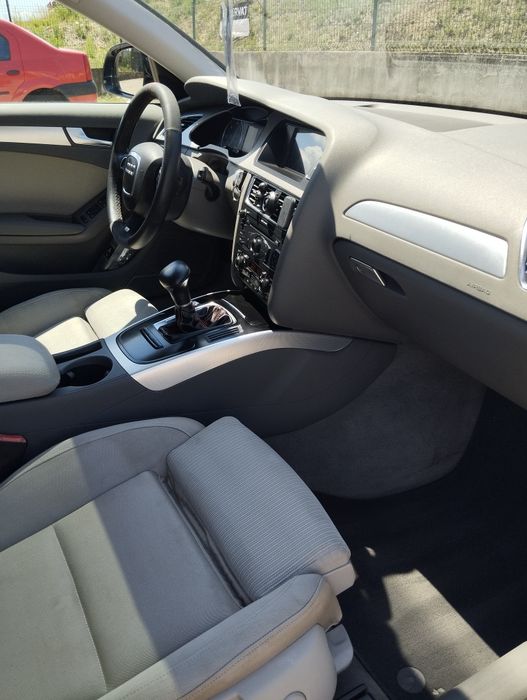 Audi A4 B8, 2.0 Tdi, motor caga etc.