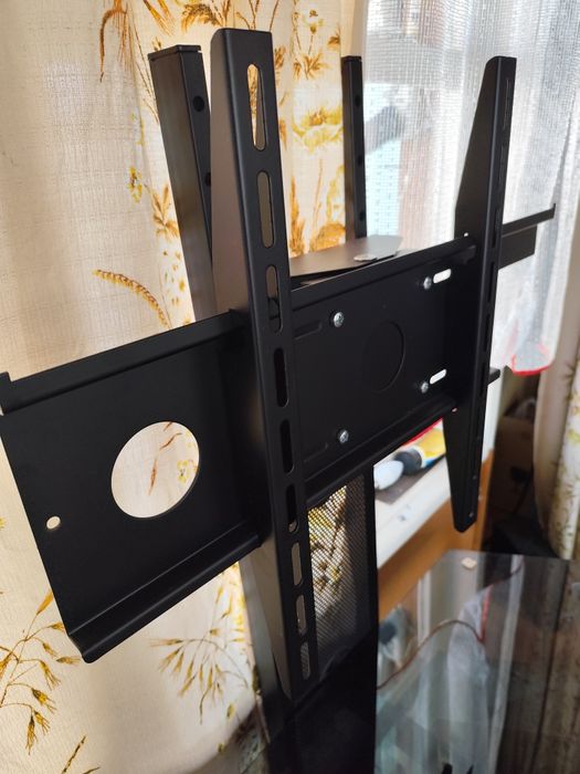 Подставка для телевизора