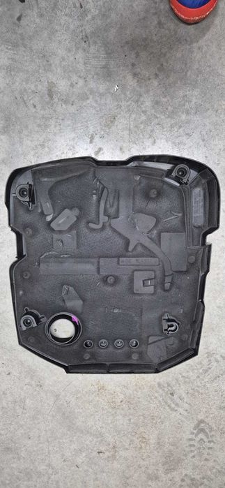 Capac motor Audi 2.0 A4 / A3 / A6 2.0 TDI – stare perfectă