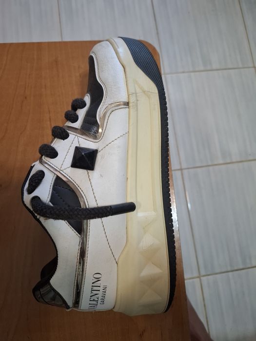 Vadidasi alentino Garavani One Stud XL low-top sneakers