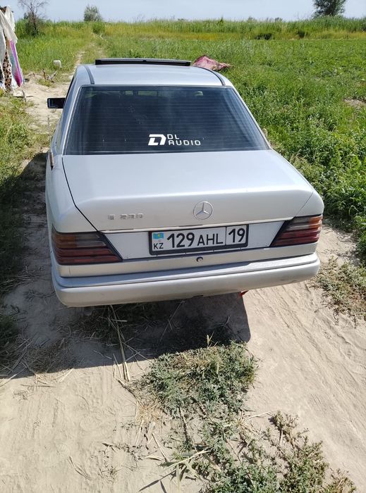 Продам мерс 2.3.