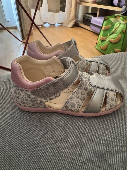 Sandale Geox 24 in stare buna