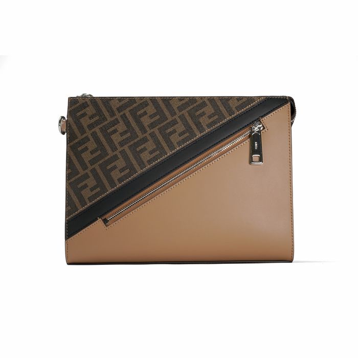 Чанта/клъч Fendi