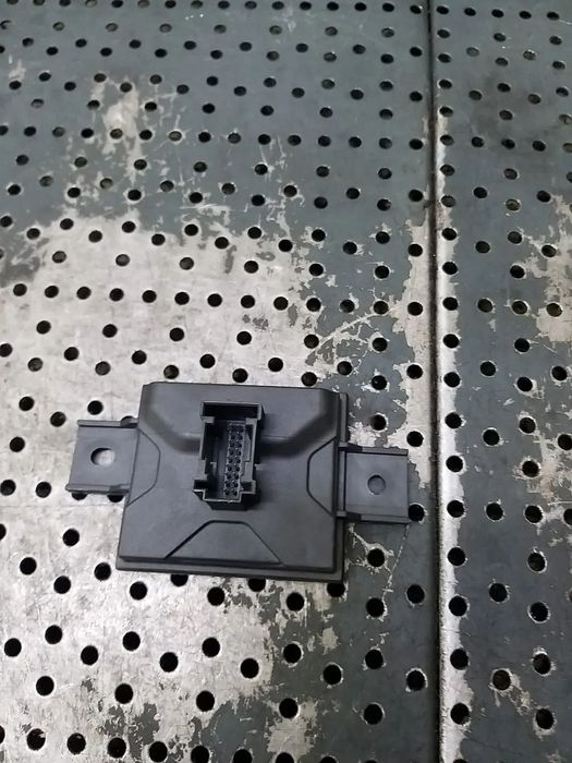 Modul camera marsarier mercedes c class w205 a2229005613 a2229010001 a2229025912