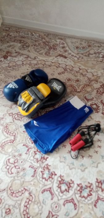 Актау  баксёрски   набор для  падростков