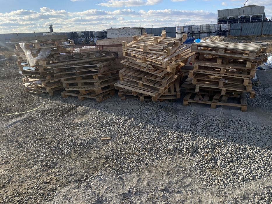 Сломанные поддоны бесплатно