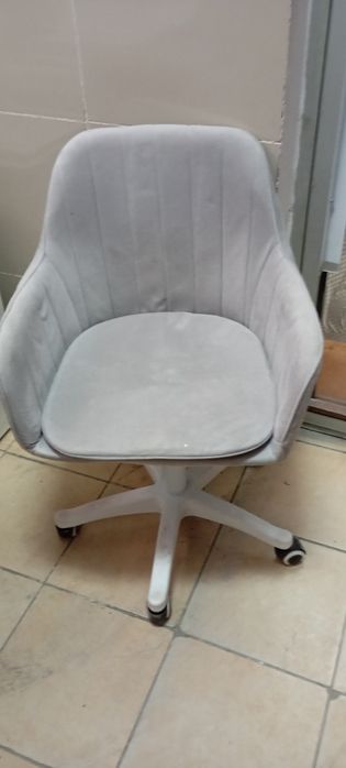 Кресло велюр мягкое.