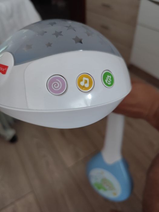 Fisher Price Музикална въртележка за легло МЕЧЕТА-ПЕПЕРУДИ
