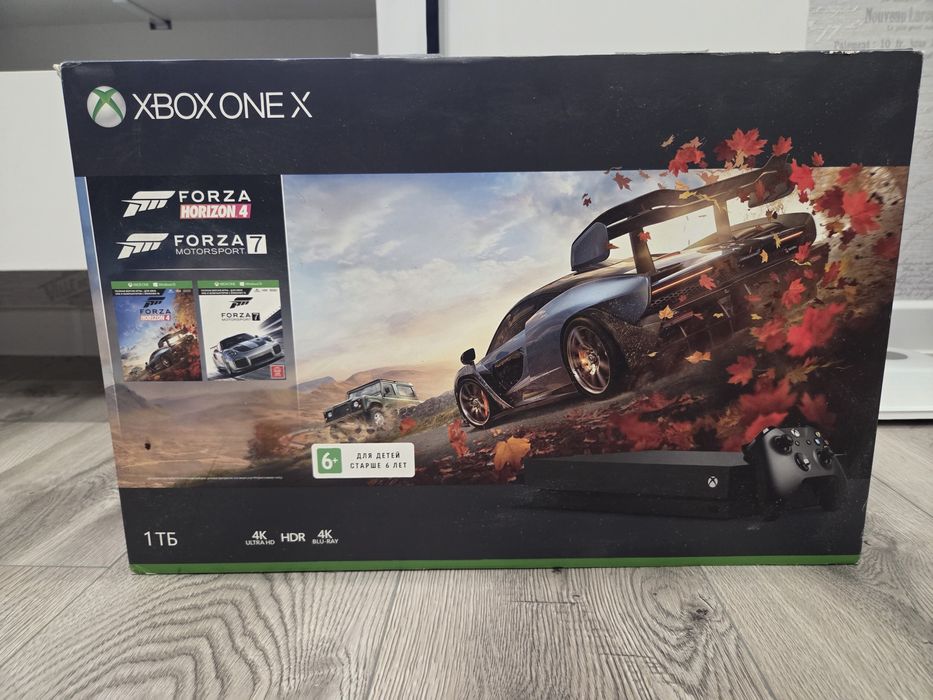 Microsoft Xbox One X 1TB