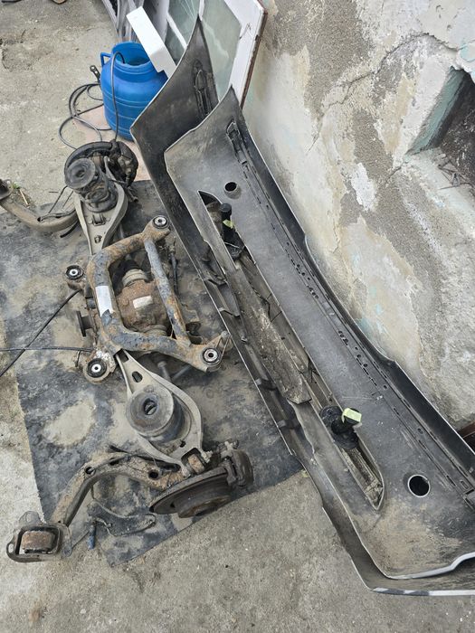 De vanzare piese bmw e46 2.0 150 cai