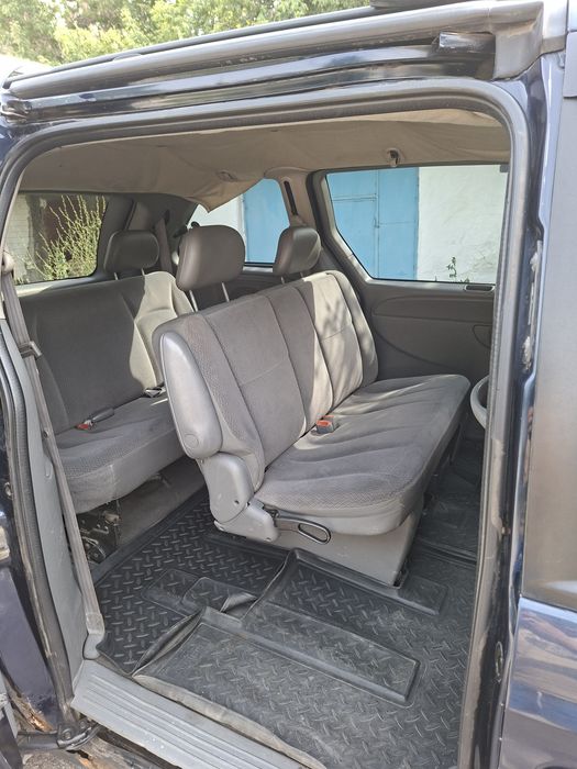 Продаю Додж Караван