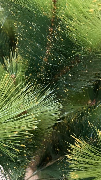 Елка искусственная