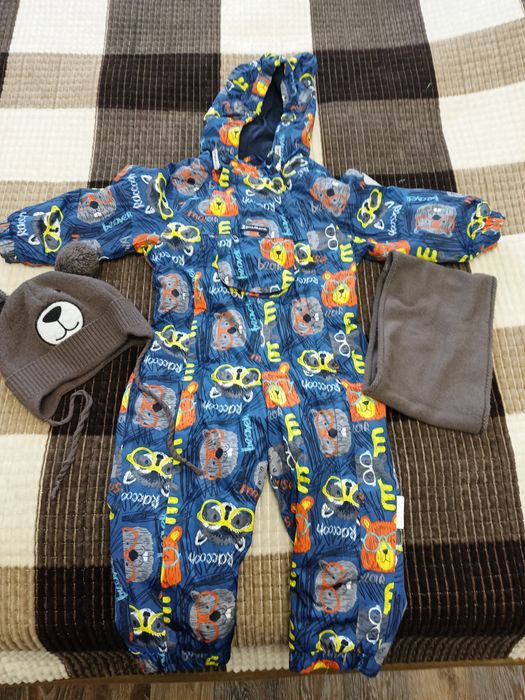 Продам детский комбинезон