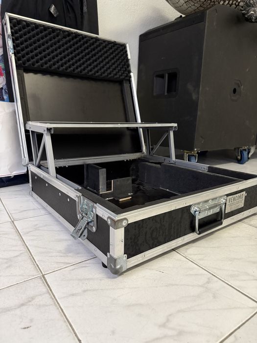 Кейс за пулт allen heath zed 60-14fx