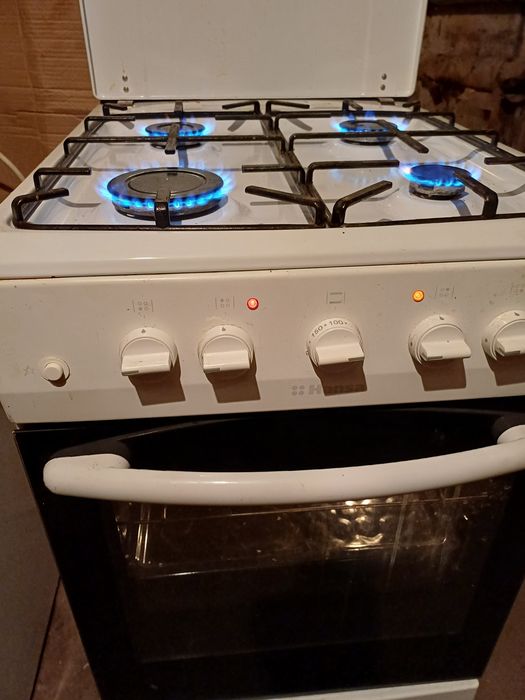 Продам плиту ханса