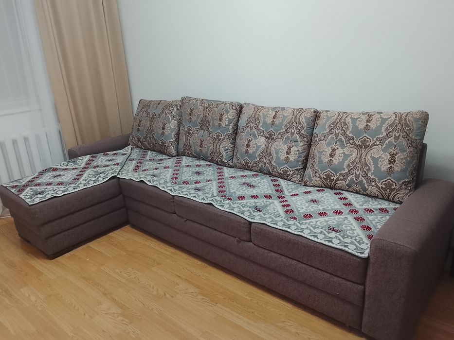 Диван угловой серый