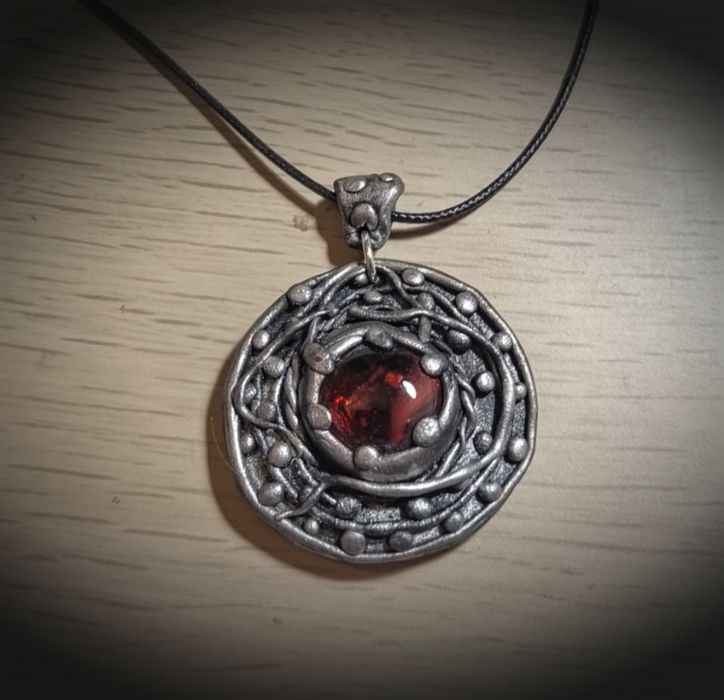 Pandantiv unicat handmade cu piatră de sticlă