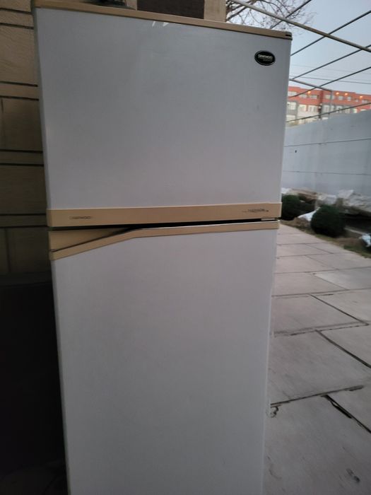 Холодильник Дэо,ноуфрост