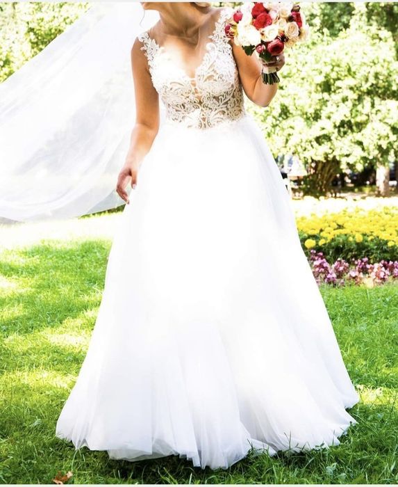 Rochie miresa tip printesa