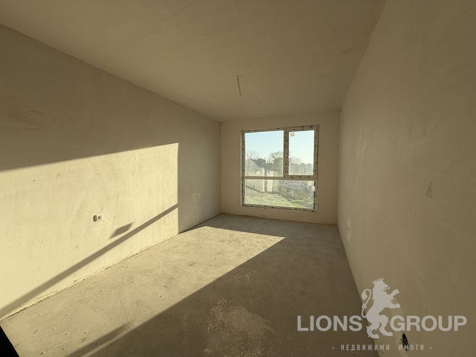 Продава се Тристаен апартамент в Варна, Левски - 87 кв.м за 1041 €/кв.м - Снимка #3