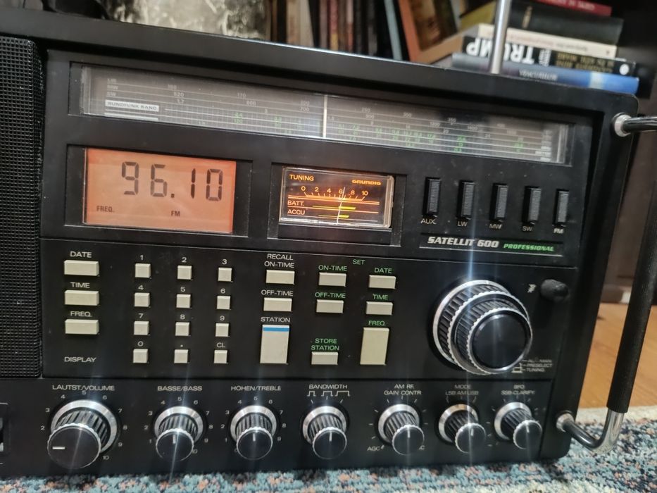 Grundig satellit profesional 600