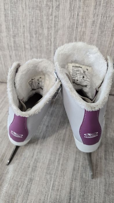 Patine dama Hudora marime 35