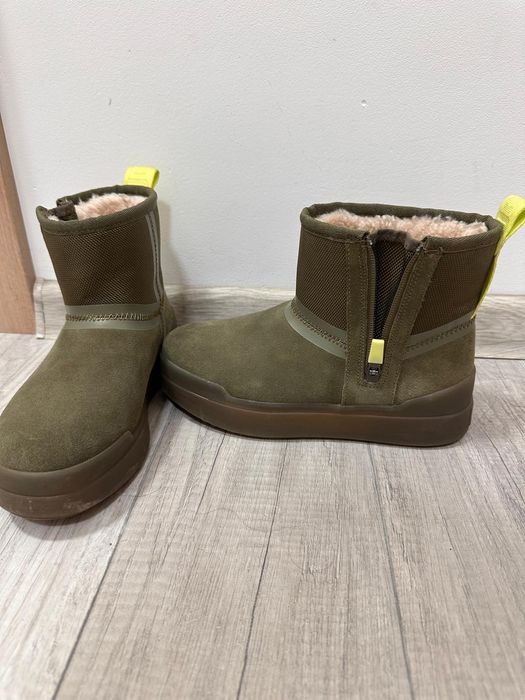 UGG Mini Boot marimea 36