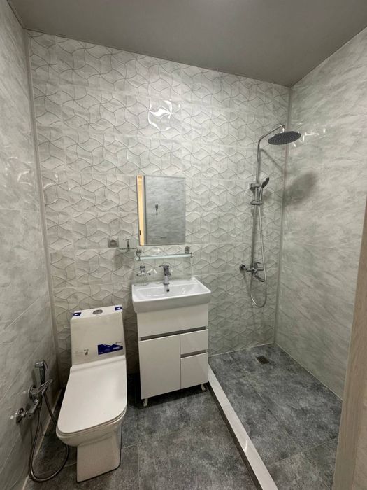 Uchaska Sotiladi 1.3 Sotix 5 xona Sergeli Xonabod