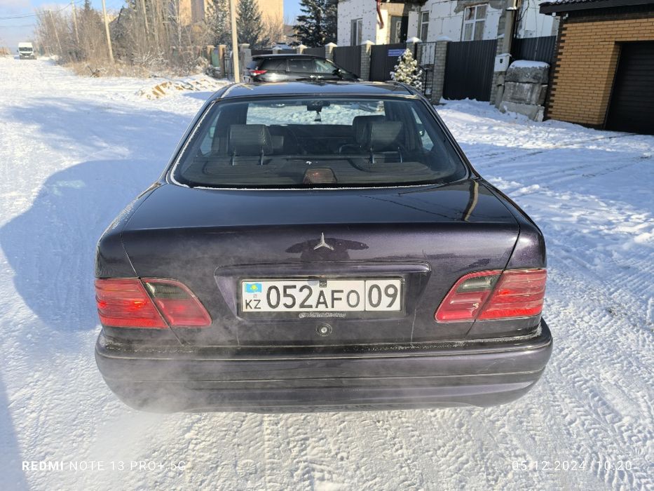 Продам Мерседес 210