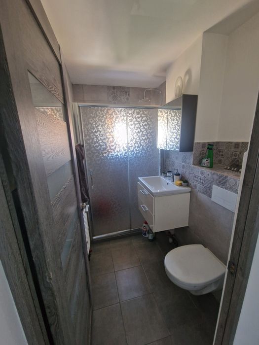 Apartament De Vanzare !!!